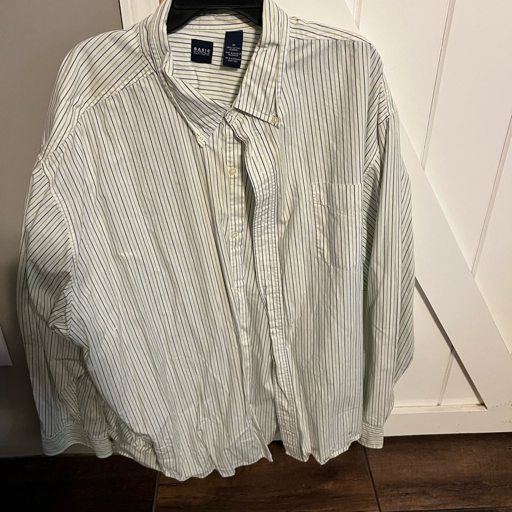 Basic Editions Men's Striped White and Black Shirt